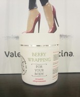 Valentina Kostina -   BERRY WRAPPING